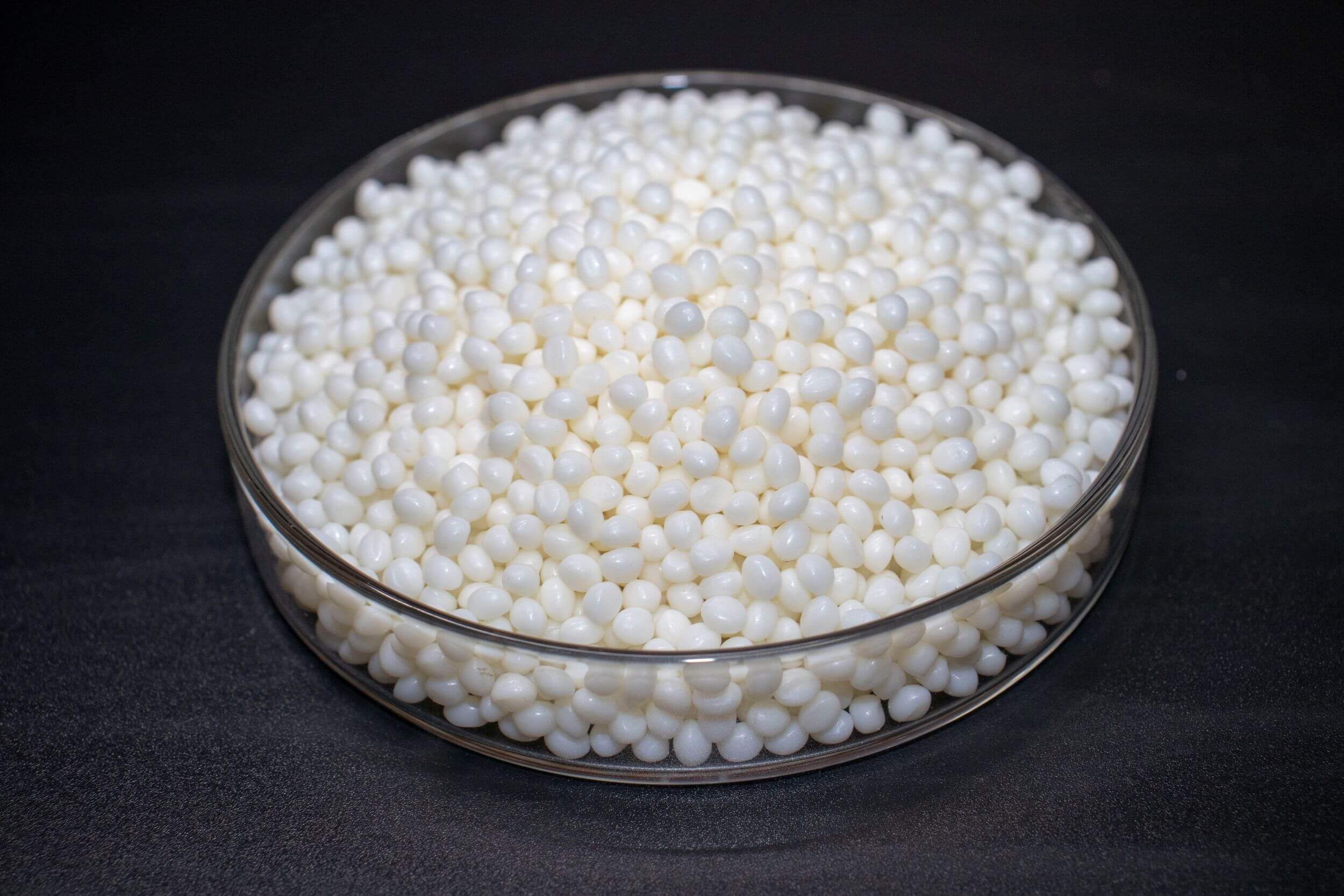 高耐热食品级生物降解注塑料产品图